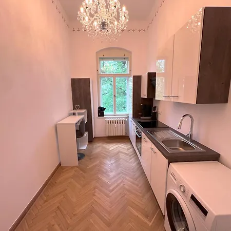 90qm Luxus Im Schloss Cotta Dohma