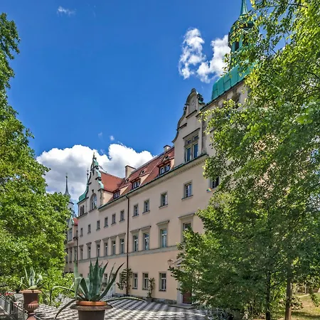 90qm Luxus Im Schloss Cotta Apartment *