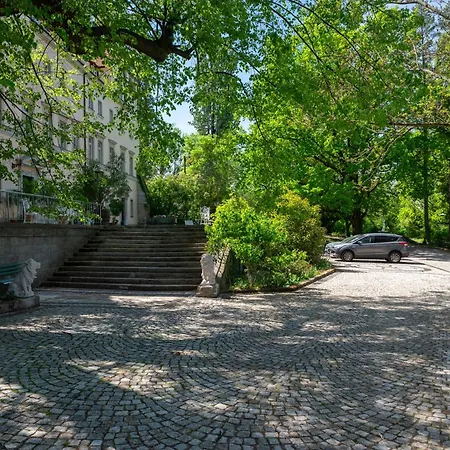 Apartment 90qm Luxus Im Schloss Cotta Dohma